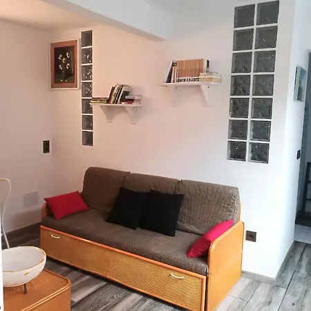 Auberge de jeunesse Savior Lourenza