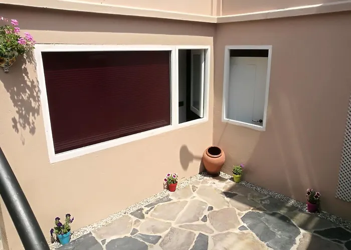 Savior ホステル ロウレンサー